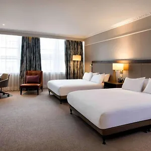 Hilton Carlton Hotel