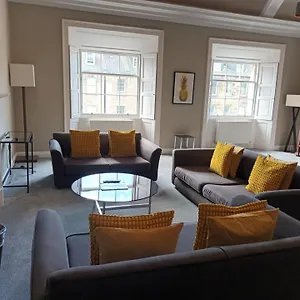 Apartment York Place By Destination, EDI